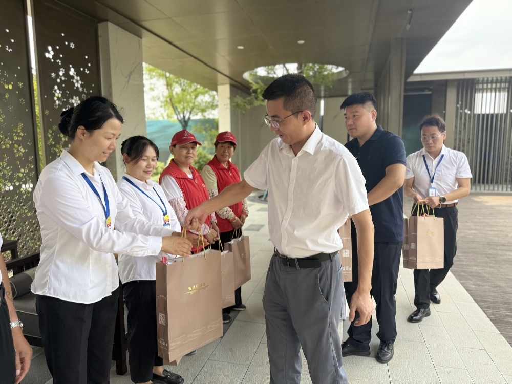 969ad4882e3f284a4d851872f6a10666.jpg 969ad4882e3f284a4d851872f6a10666.jpg